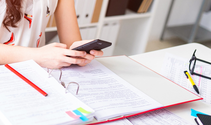 Mzdy a personalistika